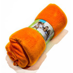 Оранжево поларено одеяло